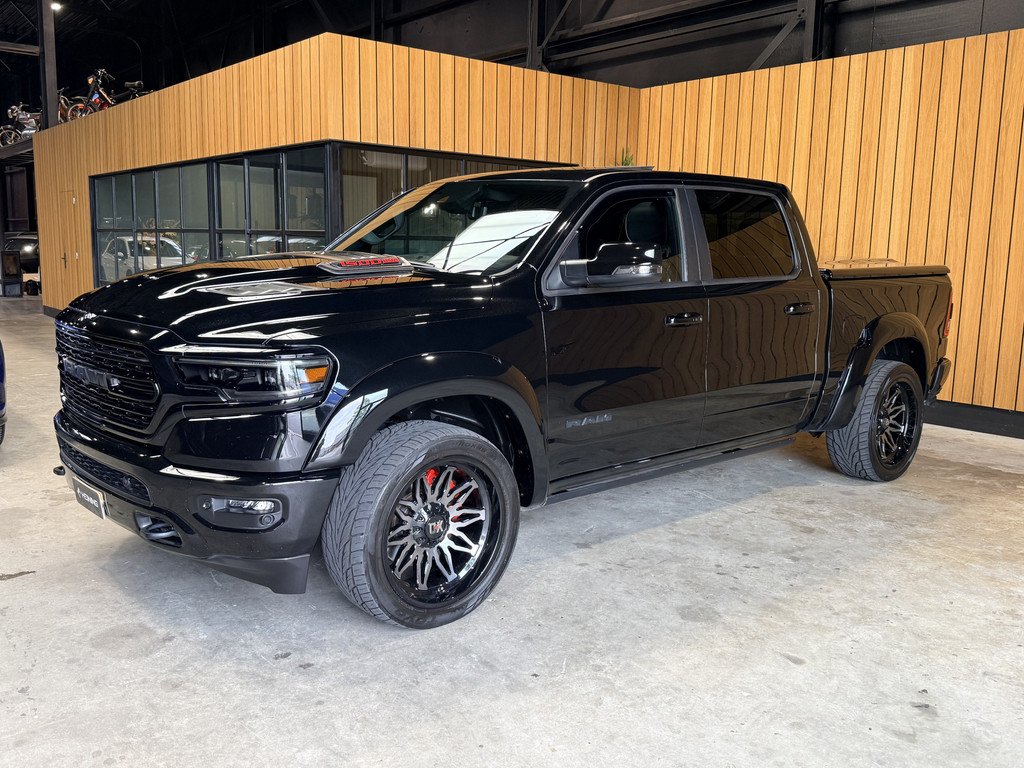 56359230-55.jpg
